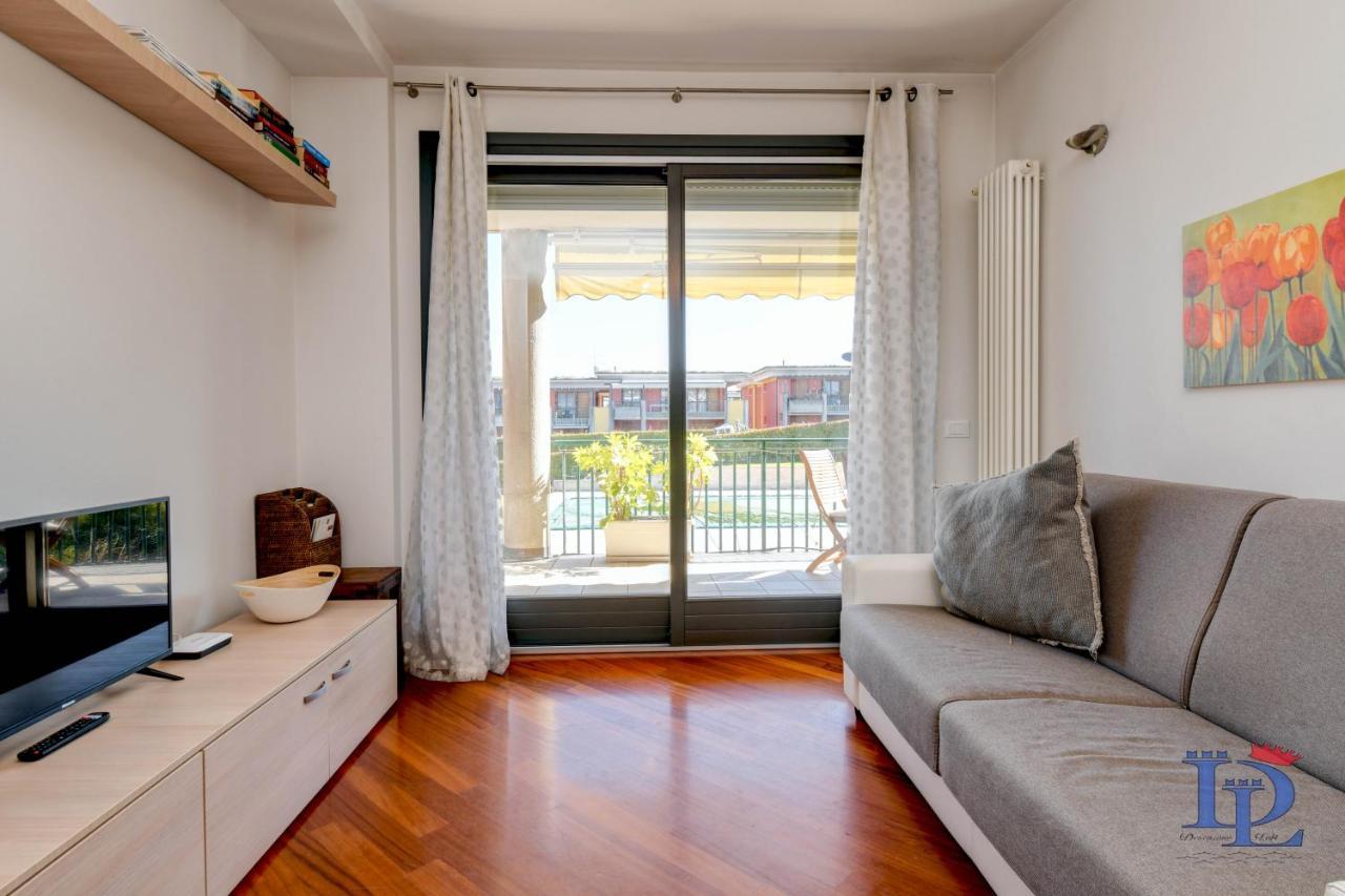 Desenzanoloft Official Partner Marriott Homes & Villas -Butterfly And 5 Pools Family Apartment Desenzano del Garda Exterior photo